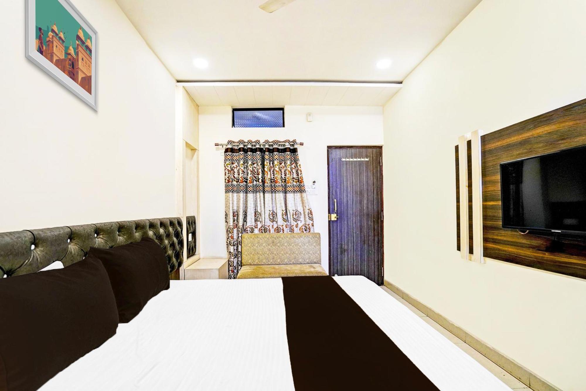 Super Hotel O Shri Shiva Palace Райпур Экстерьер фото